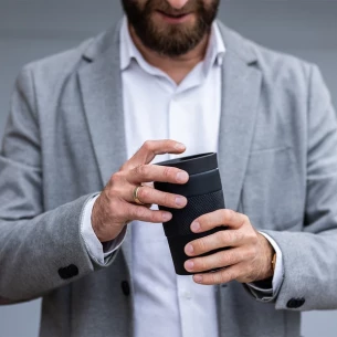 Husavik lämpömuki 320 ml - Musta